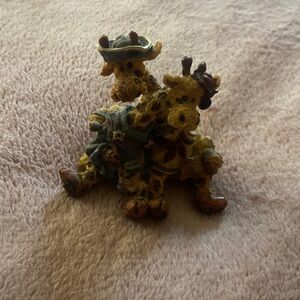 Boyds Bears and friends Stretch and Skye